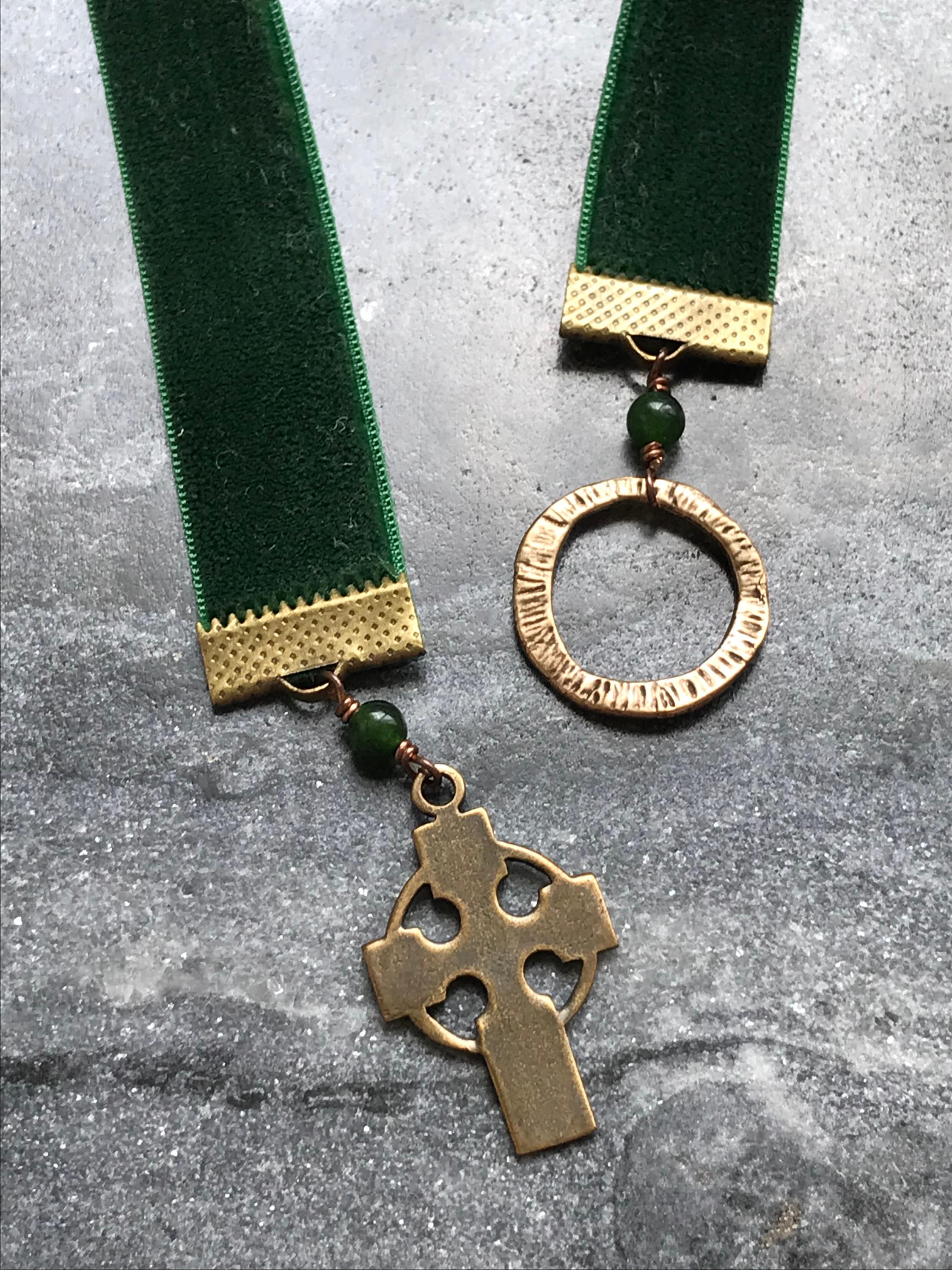 Velvet Catholic Bookmark - Celtic Cross - Bronze - Green Velvet