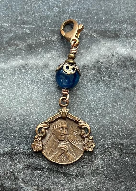 Bag Charm Catholic Saint Teresa of Calcutta Zipper Pull - Bronze and Kyanite